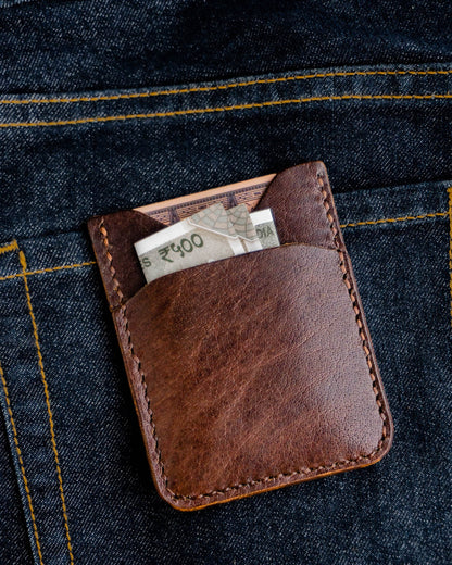 Trident – Minimalist vertical card holder