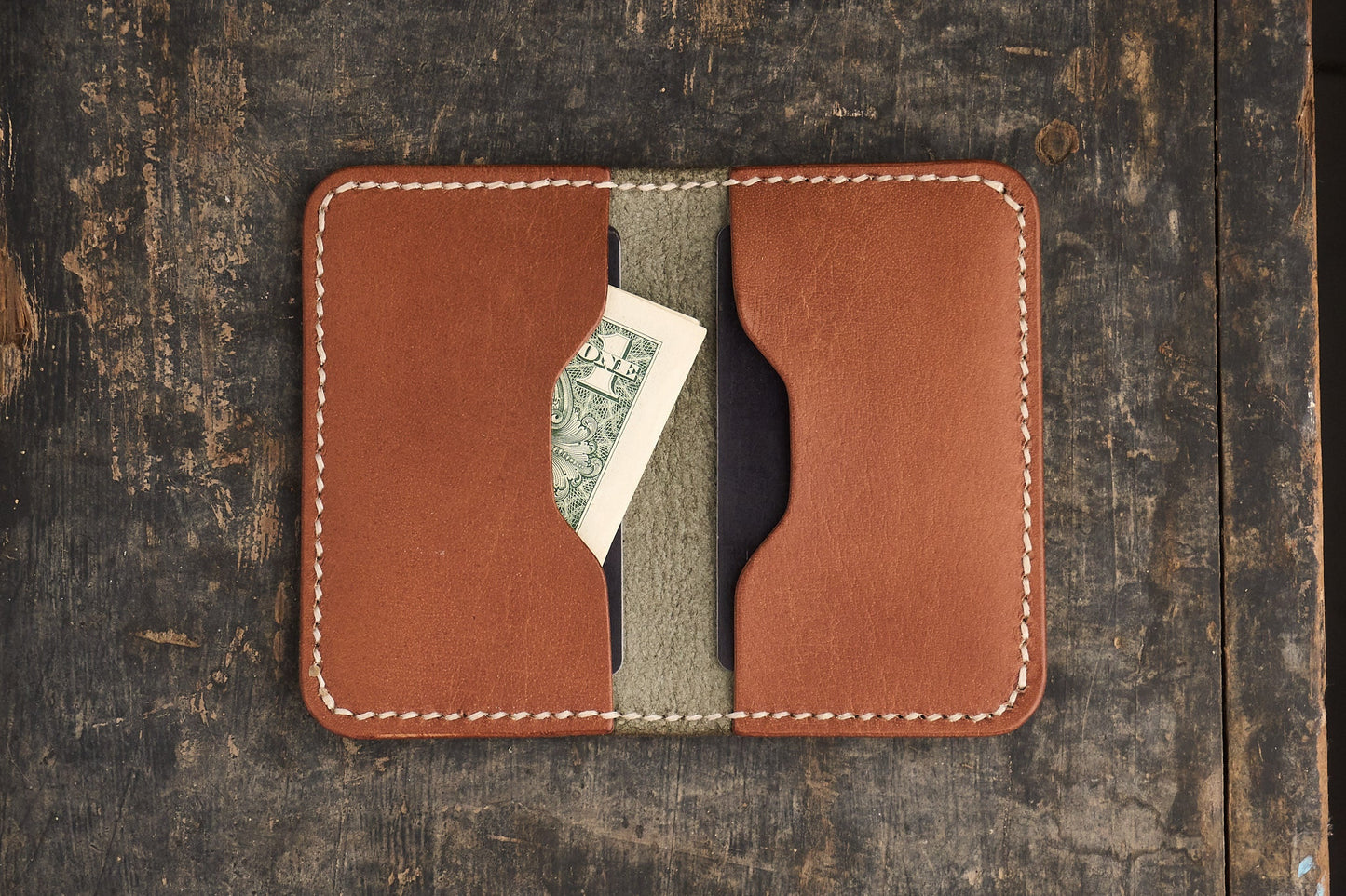 Nomad - Minimalist bifold wallet