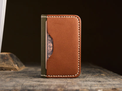 Nomad - Minimalist bifold wallet